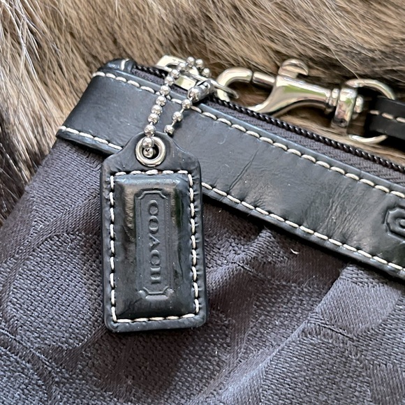 Coach Black Signature CC Leather & Canvas Wristlet - Picture 2 of 4